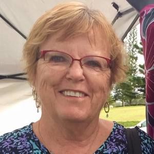 Meet your Posher, Suzanne